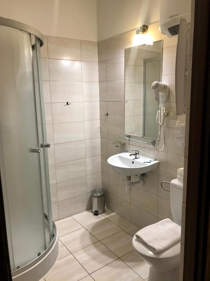 Hotelik Polonia Łowicz 외부 사진