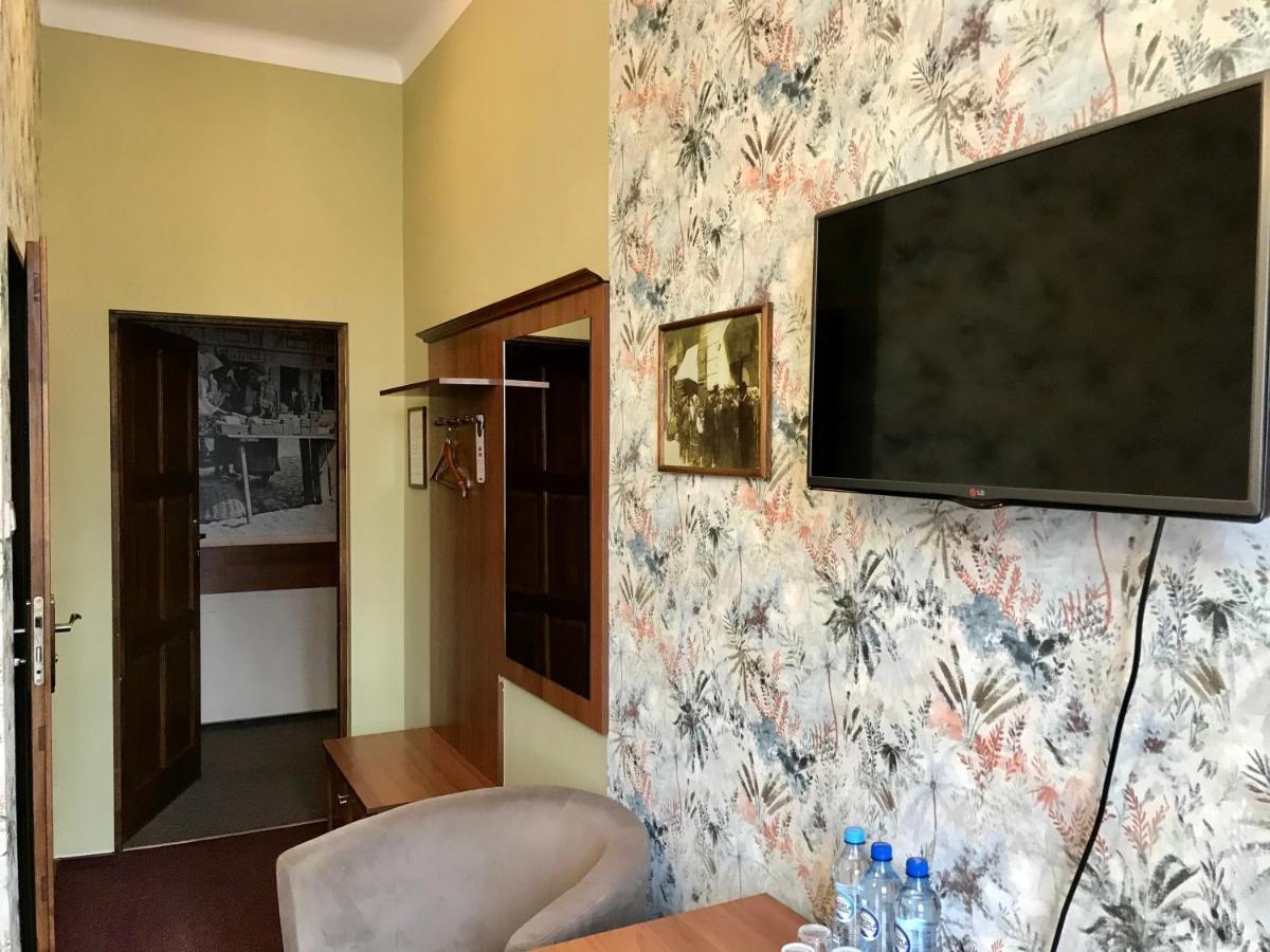 Hotelik Polonia Łowicz 외부 사진